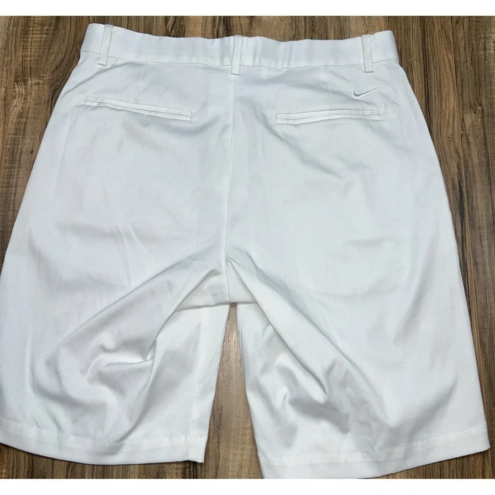 Nike Golf Standard Fit Dri Fit‎ Men's 32 Golf Shorts, American Flag USA Summer